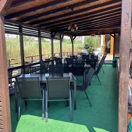 Omega Mamaia Nord 게스트하우스 Năvodari